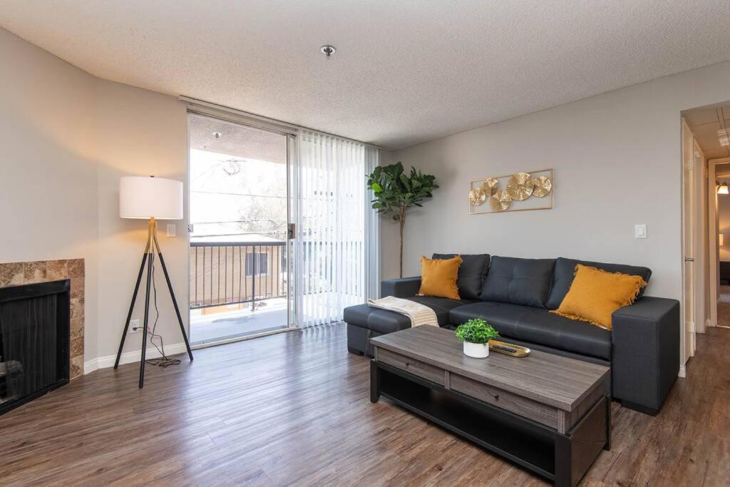 Apartment Hollywood 2bed Apt W Rooftop Pool & Panoramic View 211