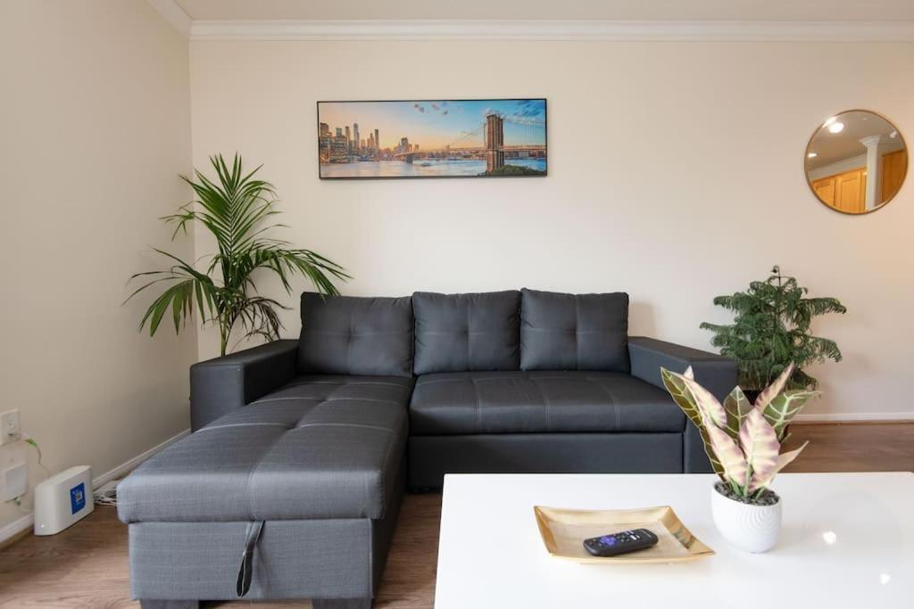 Hollywood 2bed Apt W Rooftop Pool & Panoramic View 211 Apartment *