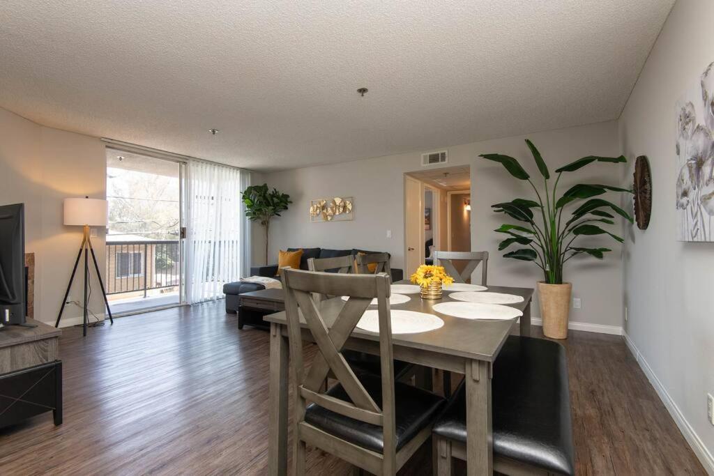 Apartment Hollywood 2bed Apt W Rooftop Pool & Panoramic View 211 *